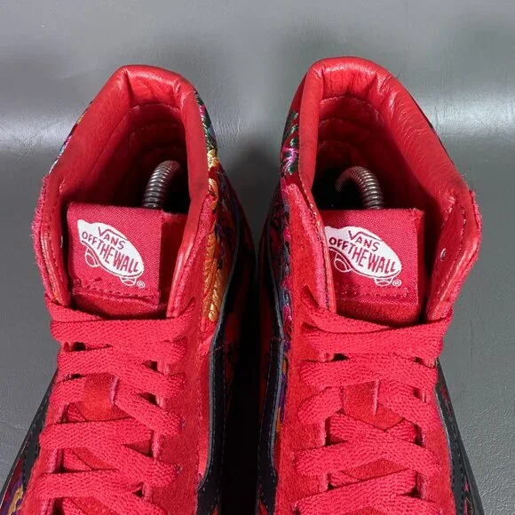 Vans **Limited Edition** Chinese New Year Red High-Top Floral Embroidery - Picture 2 of 14